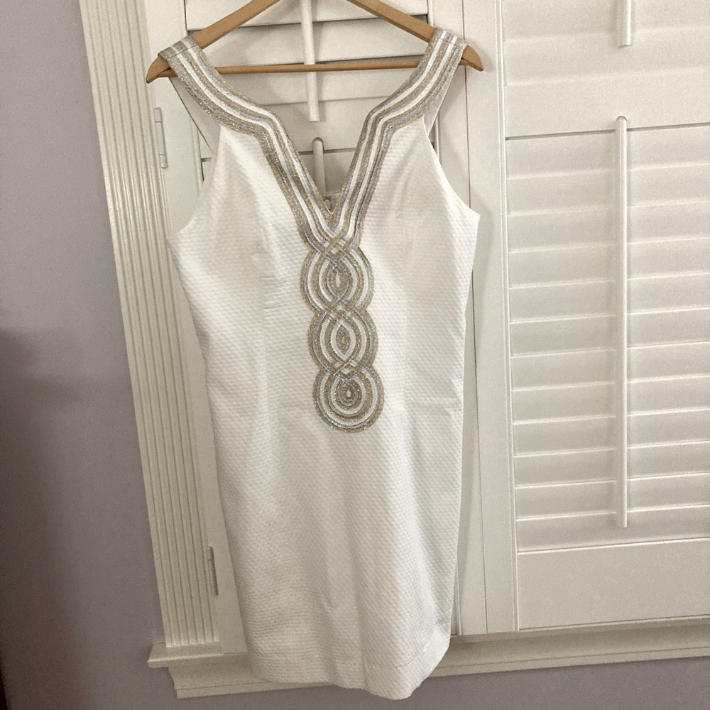 NWOT White Size 8 Valli Shift Dress